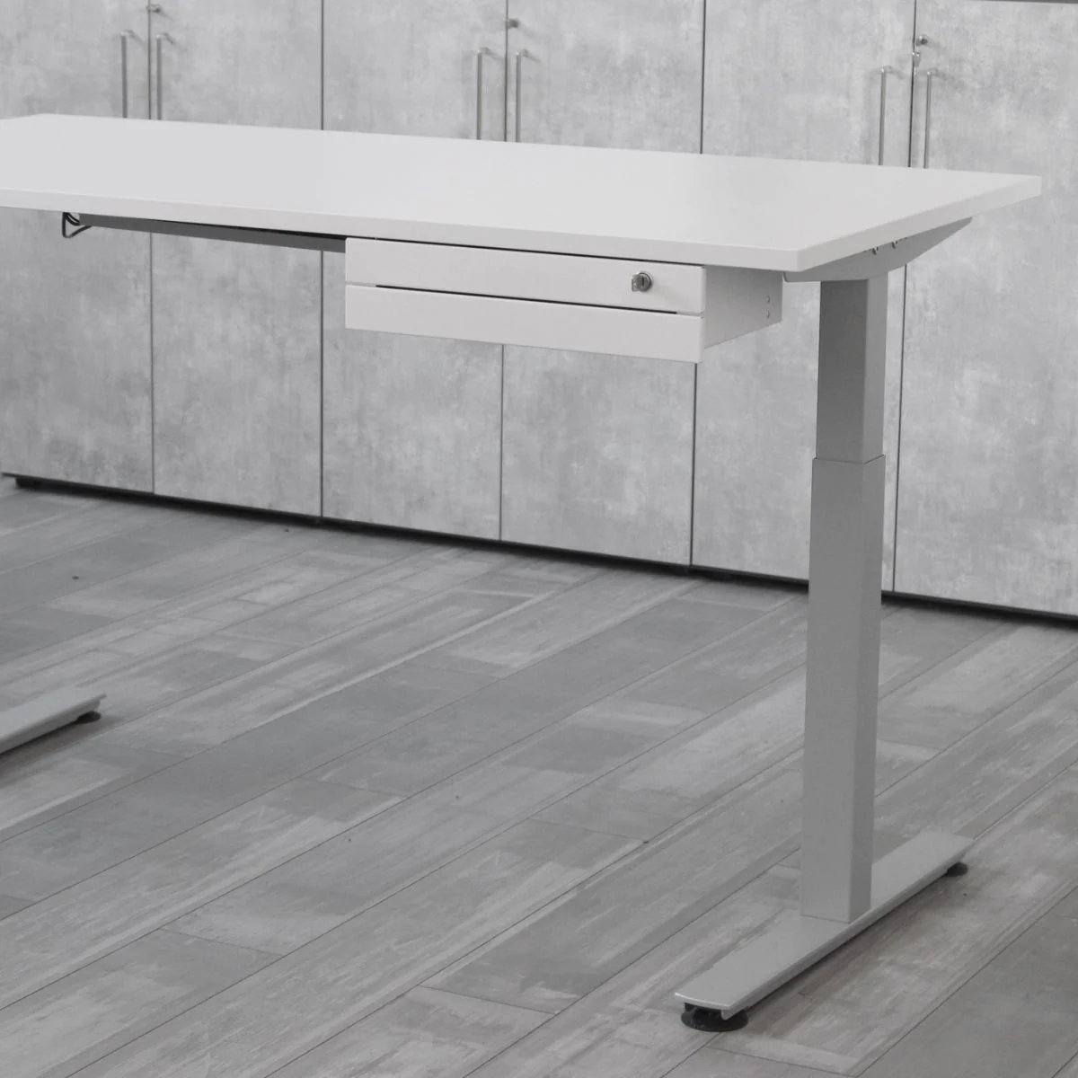 Schmale Doppelschublade 1-fach abschließbar - weiß von Hammerbacher - Produktbild 5 von 5