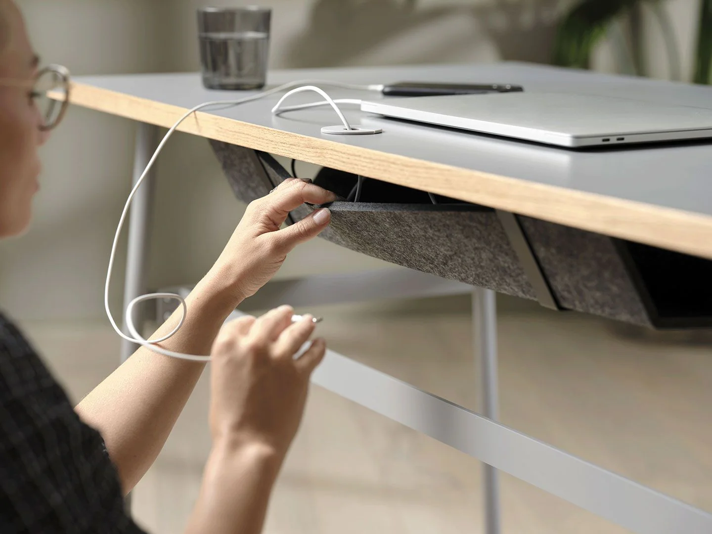 Kabelkanal Filz 115 cm - Grau/Schwarz von apto plus - Produktbild 3 von 3