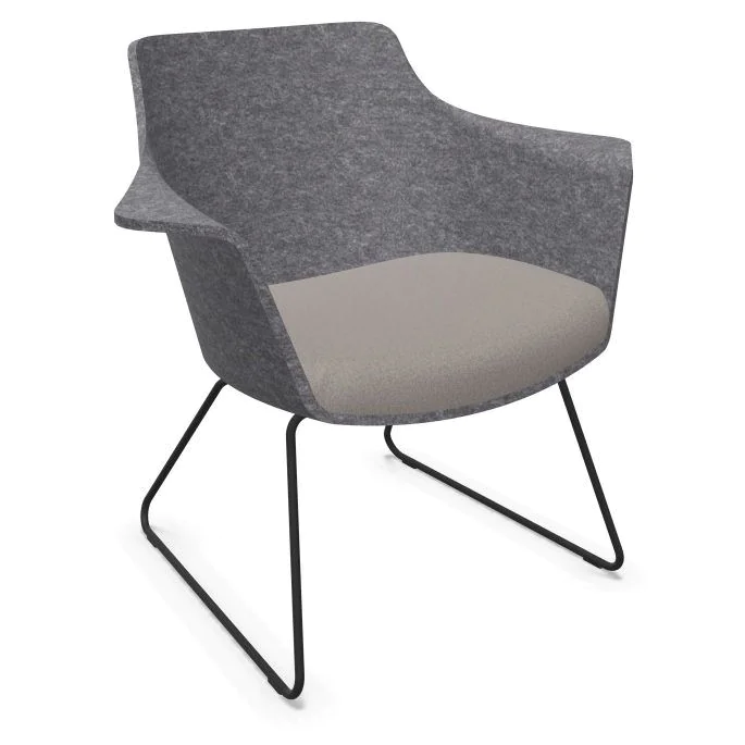 WOOOM Lounge-/Meetingstuhl mit Seitenwangen und Armauflagen von Klöber - Produktbild 2 von 2